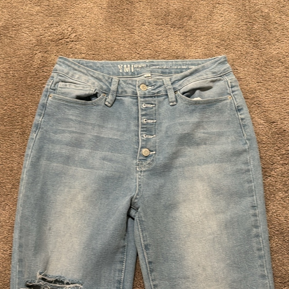 YMI Dream High Rise Distressed Raw Hem Flare Jeans Light Wash SIZE 11/30 - Picture 2 of 5